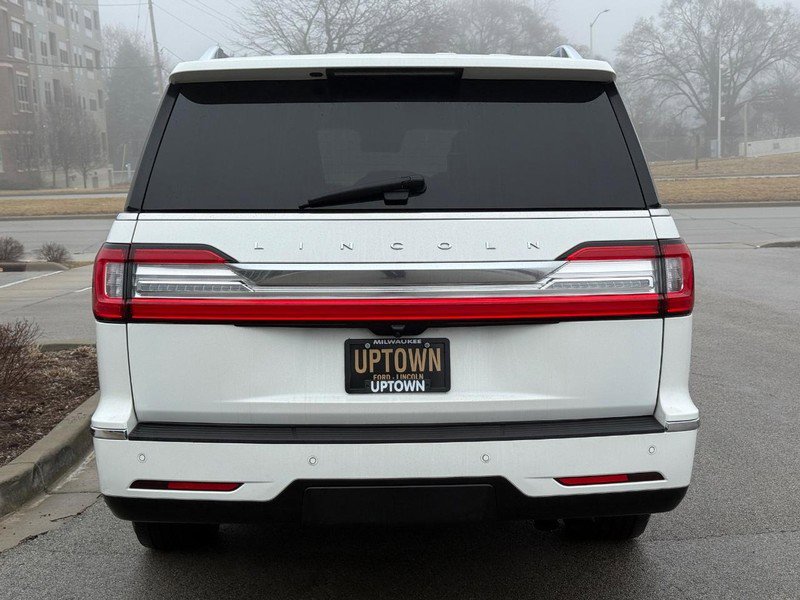 Used 2020 Lincoln Navigator L Reserve w/ Luxury Package AWD/4WD image 5