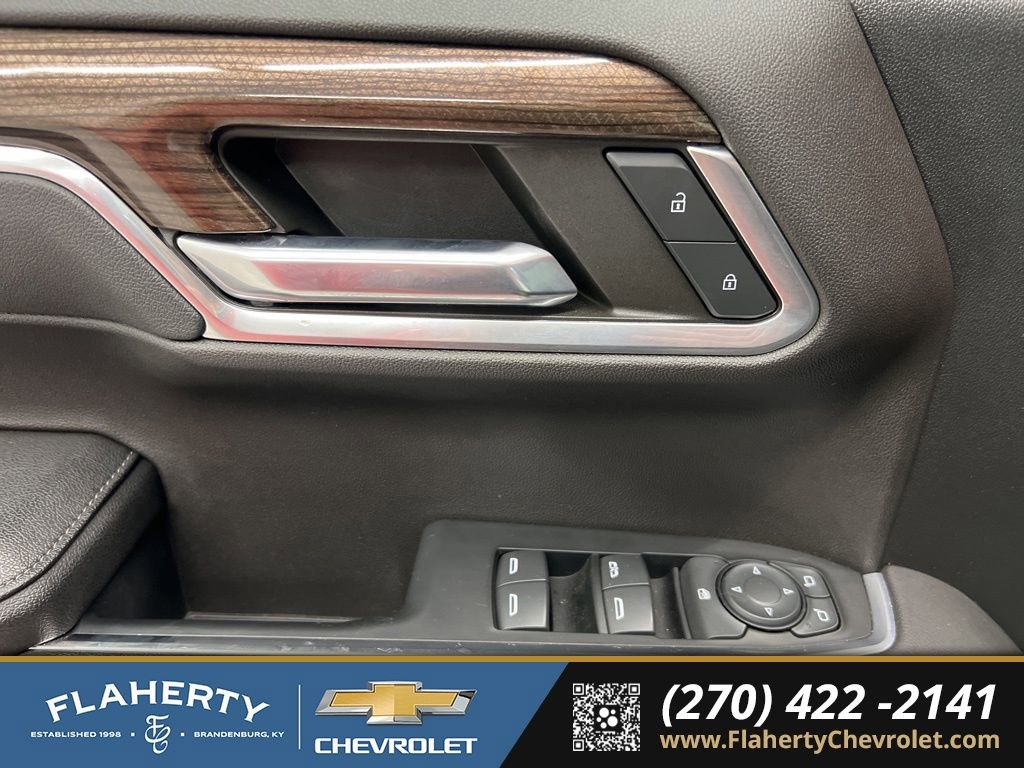 Used 2023 Chevrolet Silverado 1500 LT image 24