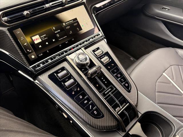 New 2026 Aston Martin V8 Vantage S image 27