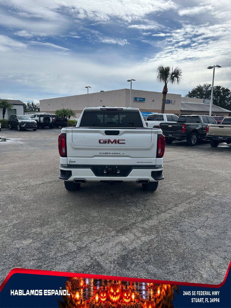 Used 2021 GMC Sierra 1500 Denali RWD image 4