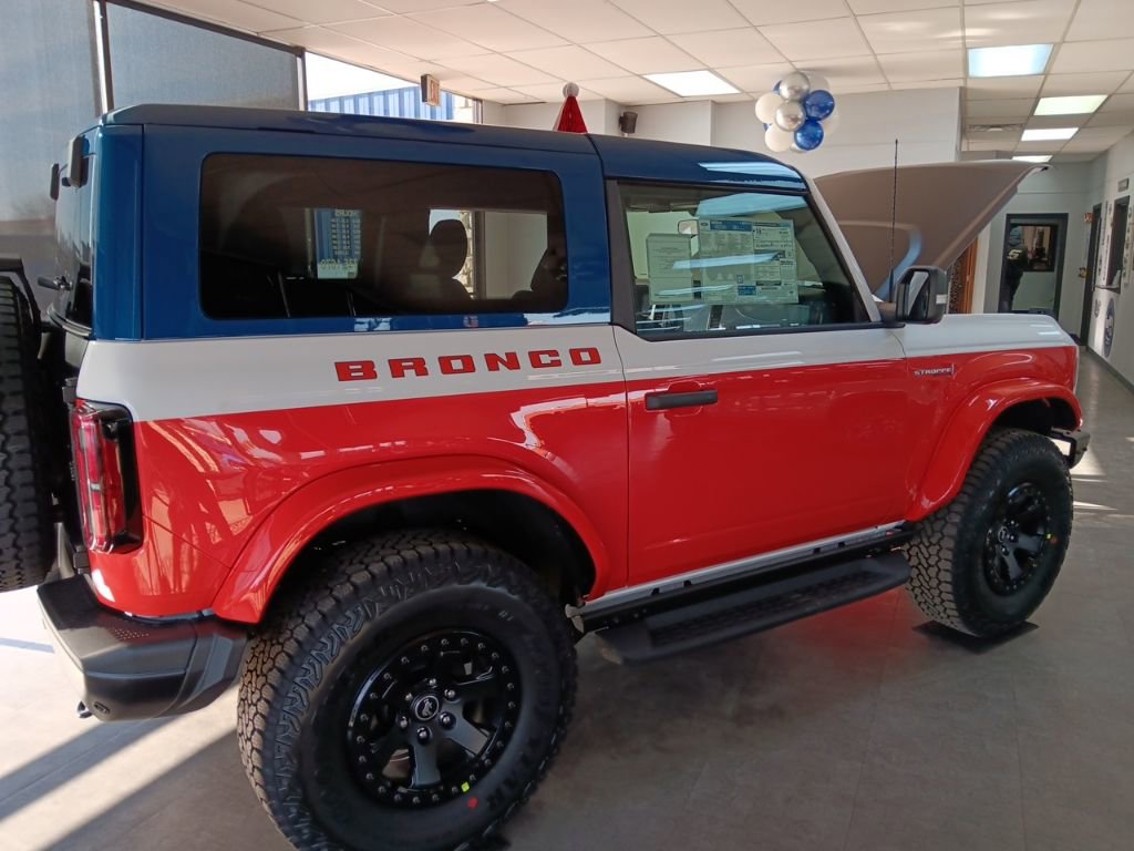 New 2025 Ford Bronco Stroppe Edition image 2