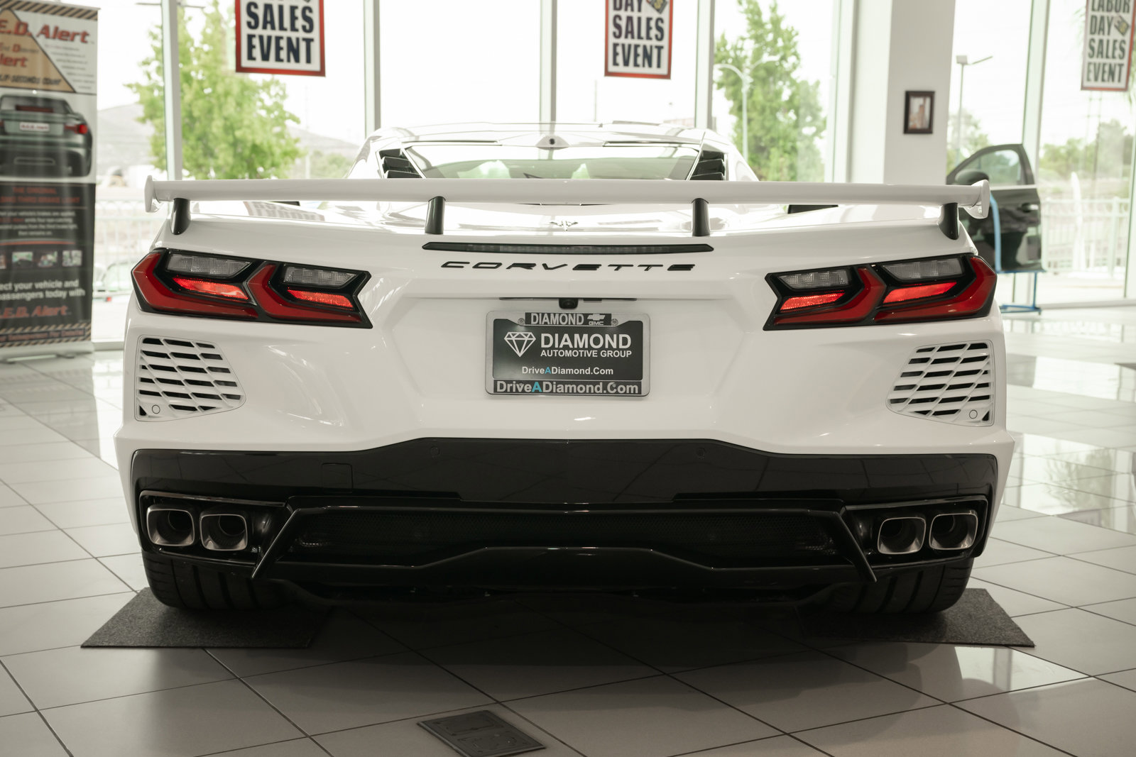 New 2026 Chevrolet Corvette Stingray Premium Cpe w/ Z51 Performance Package image 3
