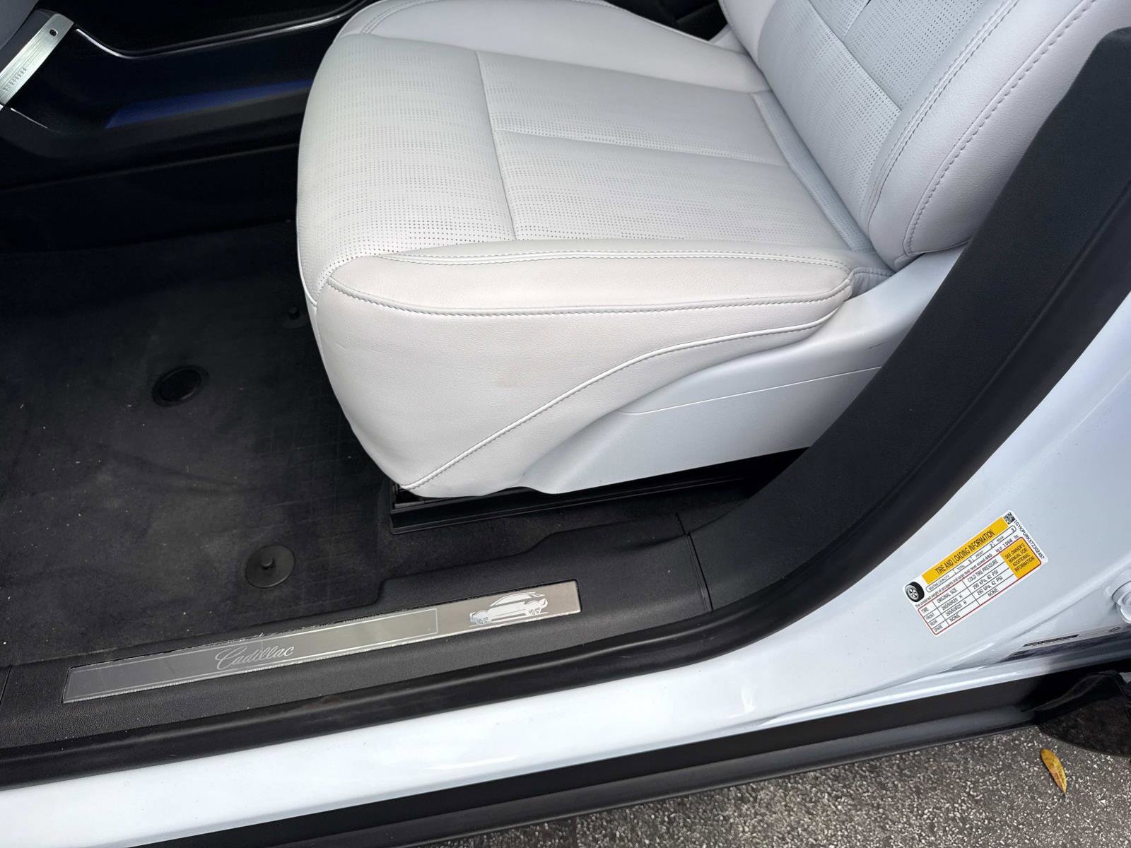 Certified 2026 Cadillac Lyriq Sport w/ LPO, Floor Liner Package image 20