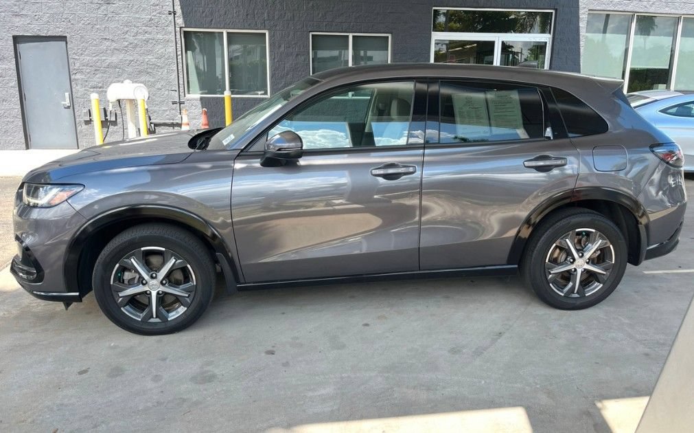 Used 2023 Honda HR-V EX-L image 11