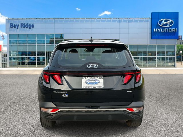 Used 2024 Hyundai Tucson SE AWD/4WD image 5