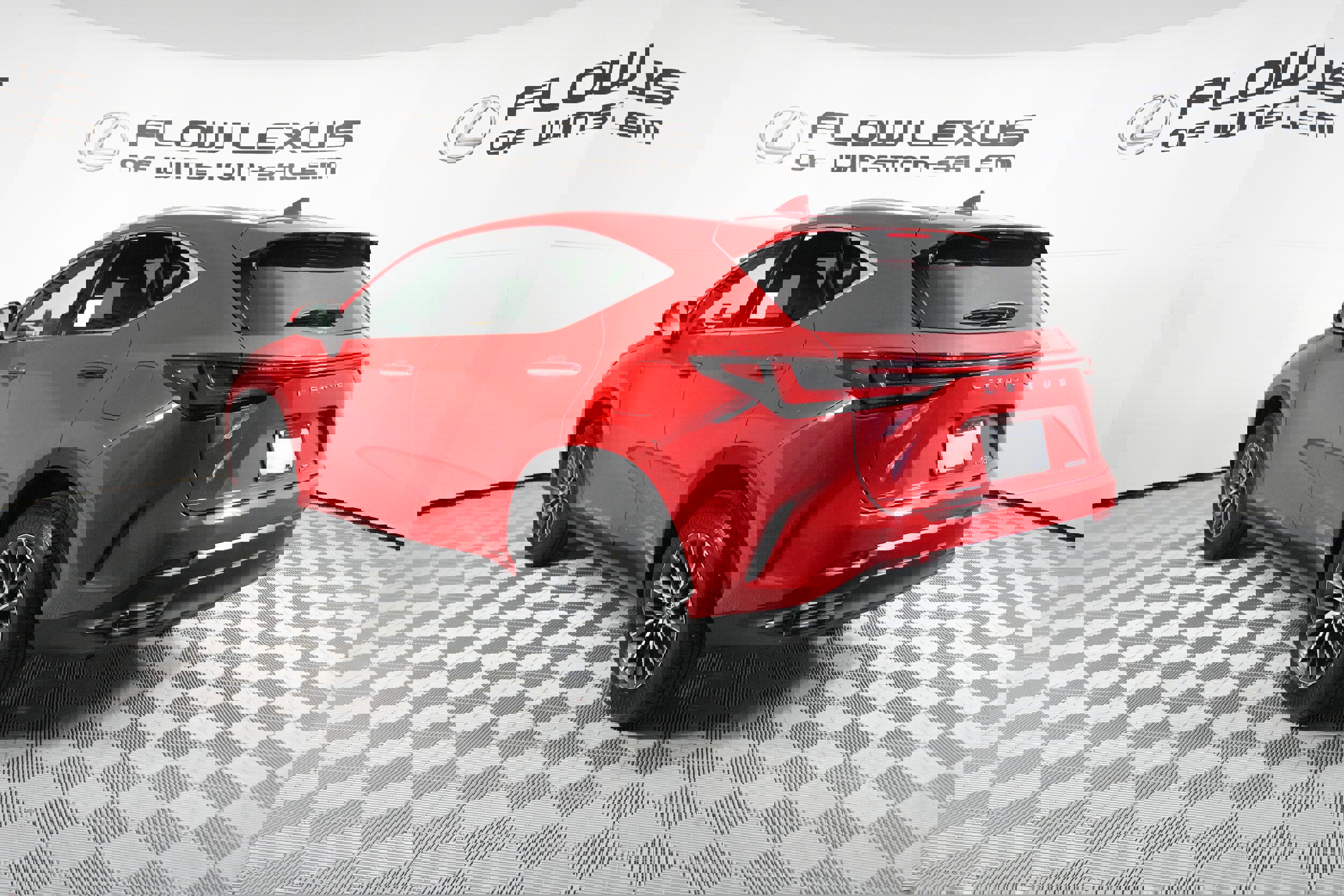 Certified 2025 Lexus NX 250 Premium SUV image 5