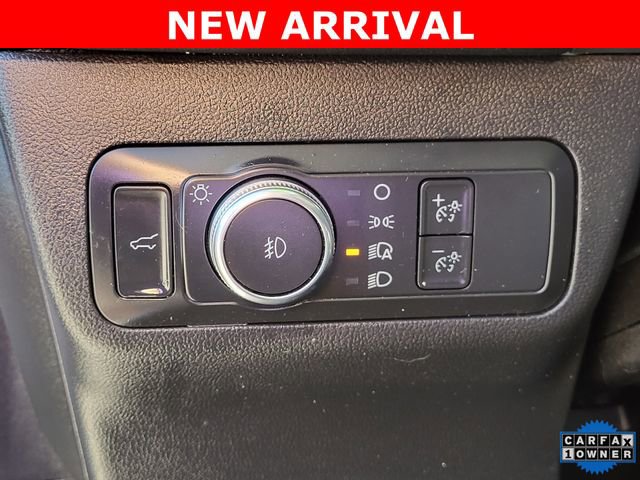 Used 2022 Ford Escape SEL w/ Technology Package image 9