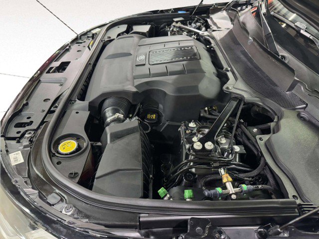 Used 2017 Land Rover Discovery HSE image 51