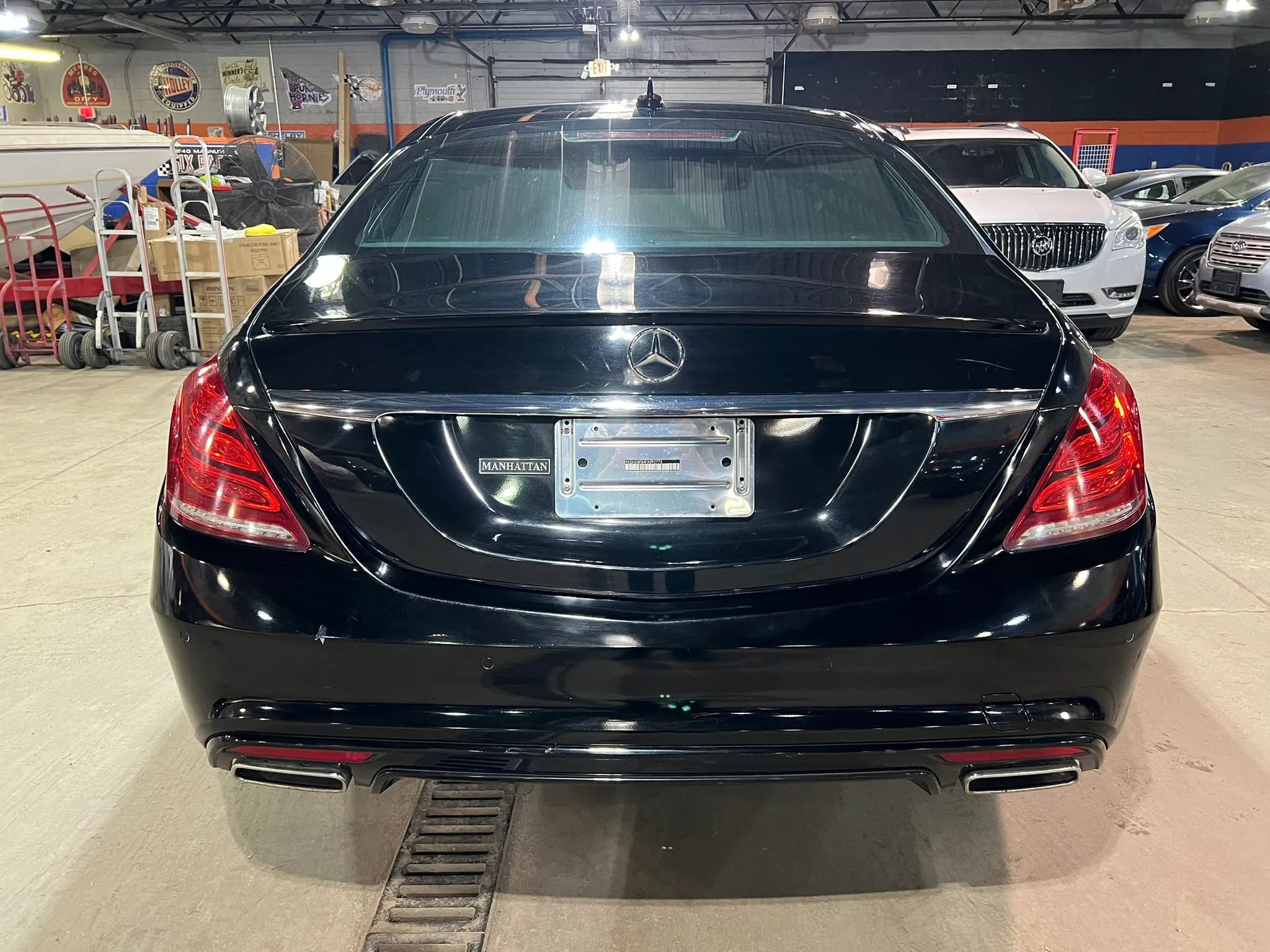 Used 2015 Mercedes-Benz S 550 4MATIC Sedan image 4