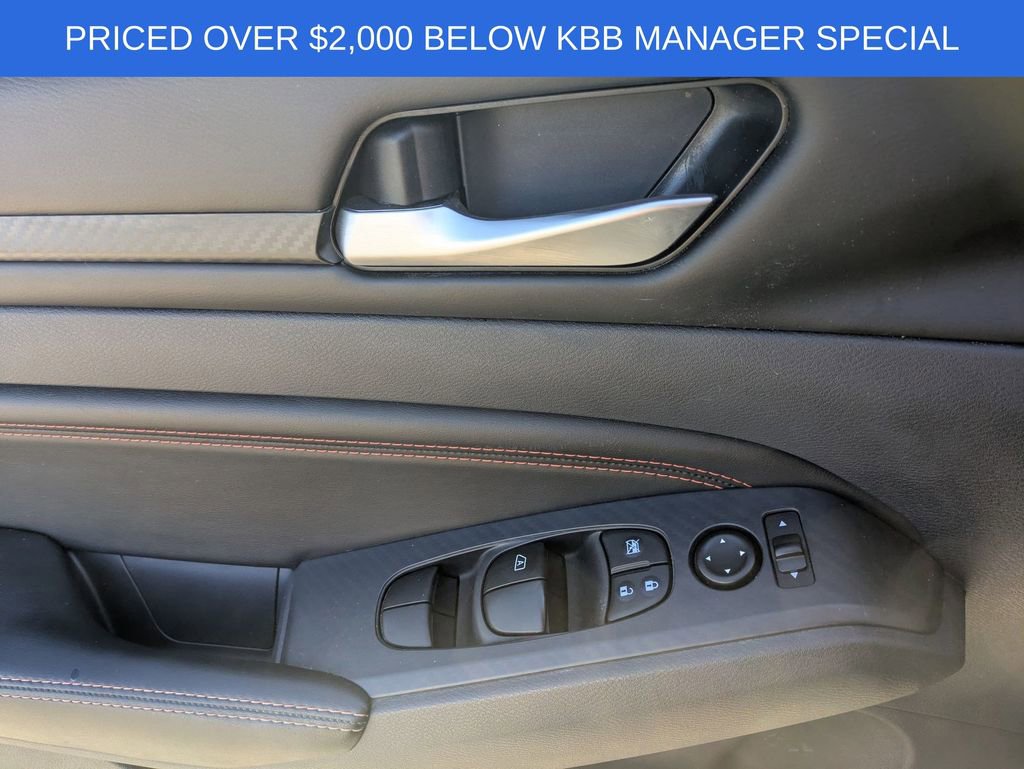 Used 2022 Nissan Altima 2.5 SR image 10