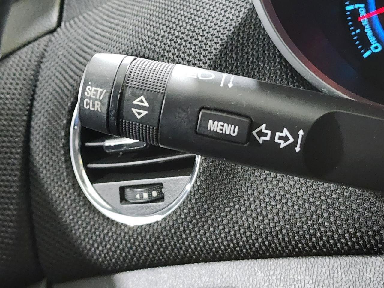 Used 2014 Chevrolet Cruze LT image 13