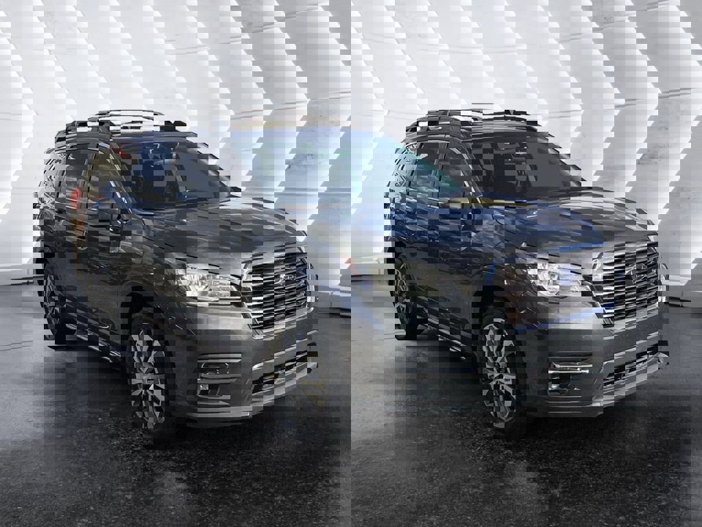 Used 2021 Subaru Ascent Limited w/ Technology Package image 1