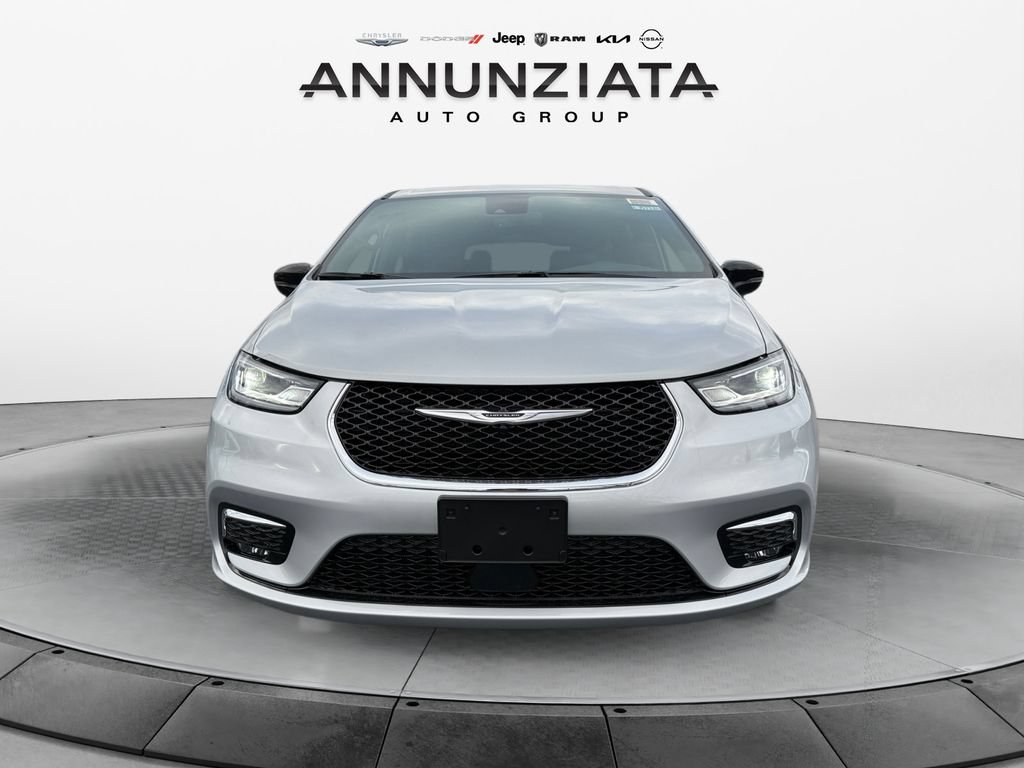 New 2026 Chrysler Pacifica Select FWD image 8