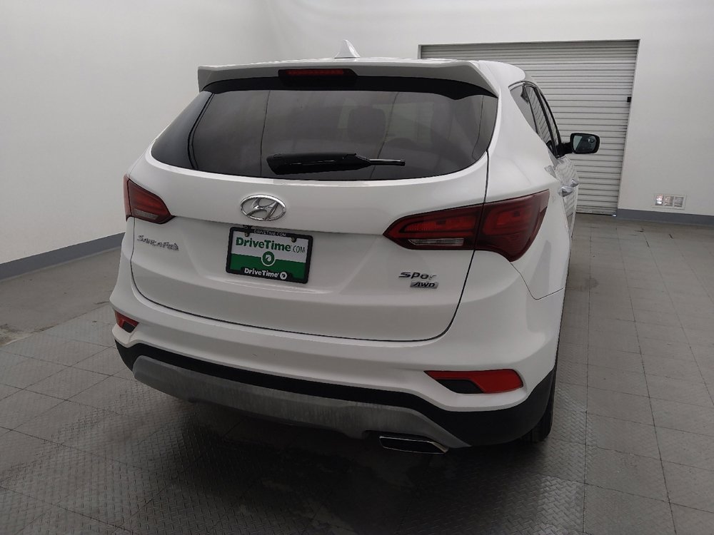Used 2017 Hyundai Santa Fe Sport image 7