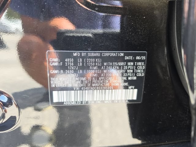 Used 2025 Subaru Outback Premium w/ Popular Package #1A AWD/4WD image 38
