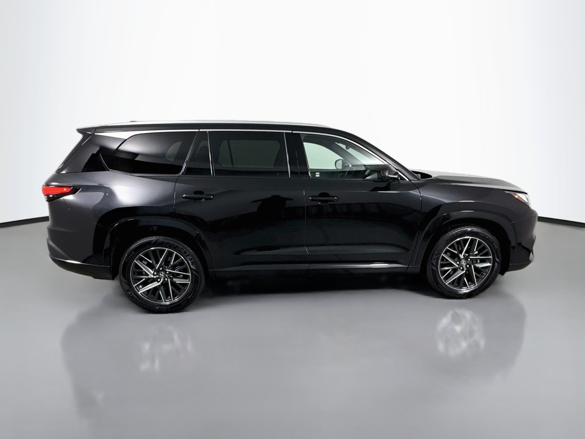 Certified 2025 Lexus TX 350 AWD w/ Technology Package image 8
