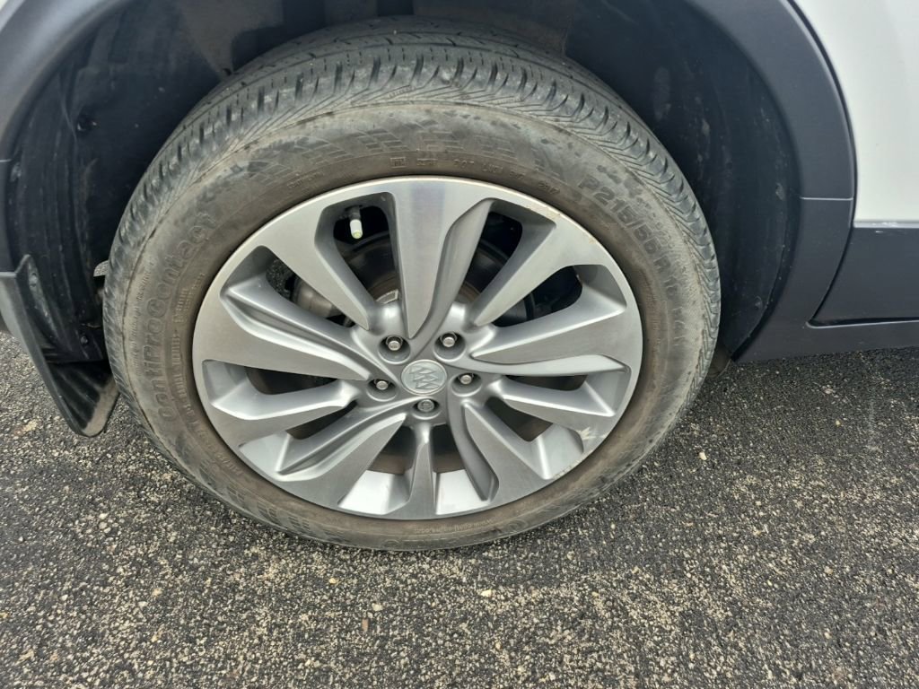 Used 2018 Buick Encore Preferred FWD image 9