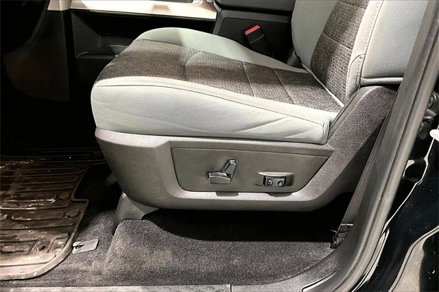 Used 2019 RAM 1500 Classic Warlock image 20