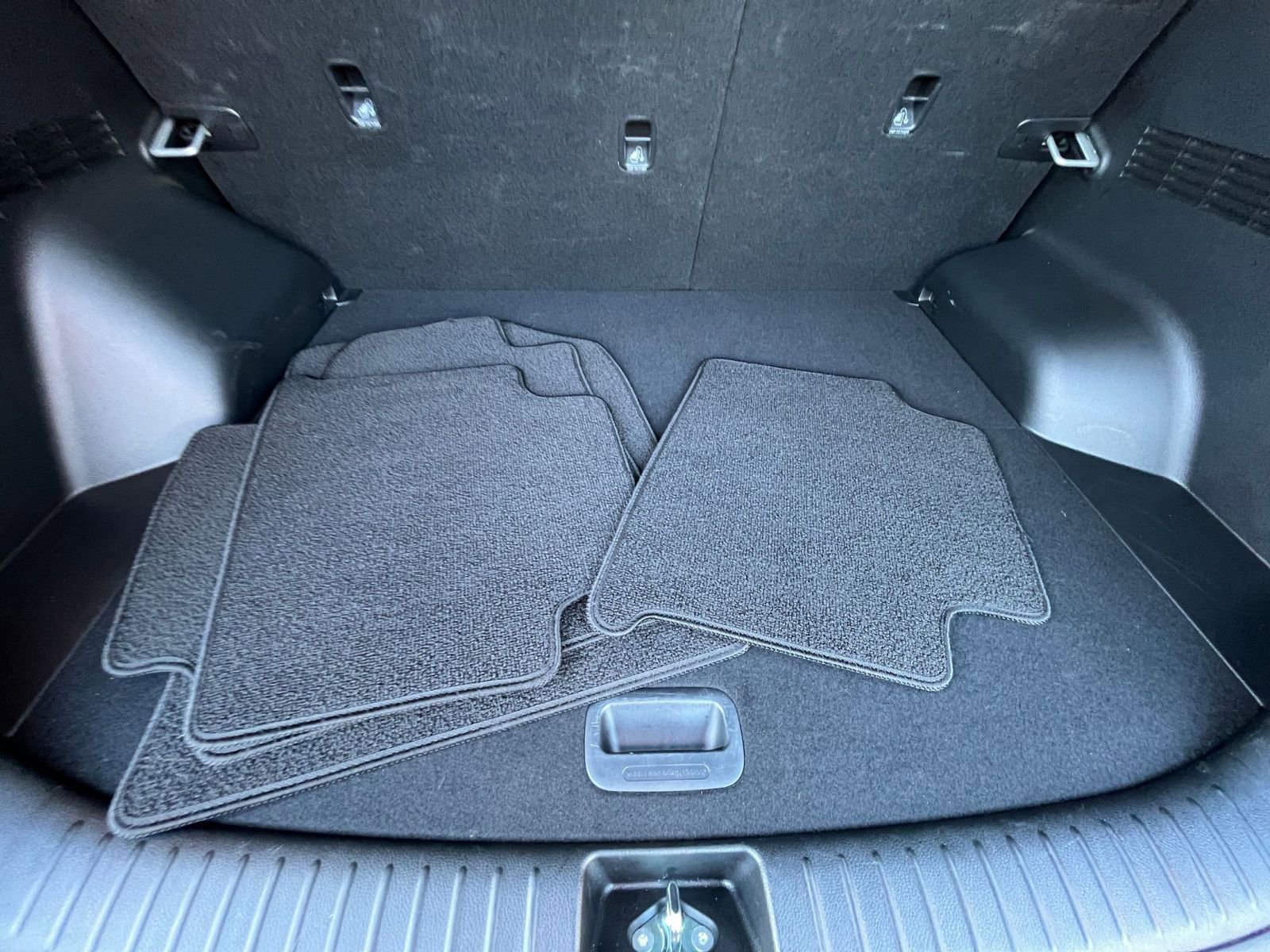 Used 2025 Kia Seltos S image 33