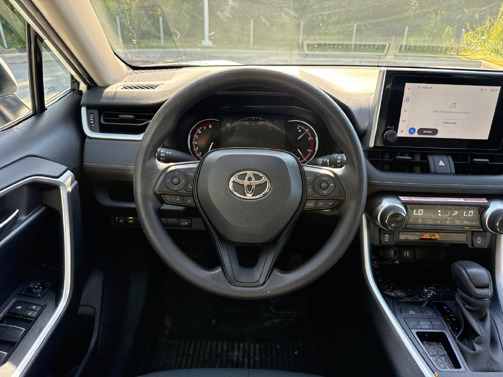 Used 2025 Toyota RAV4 XLE w/ Convenience Package FWD image 19