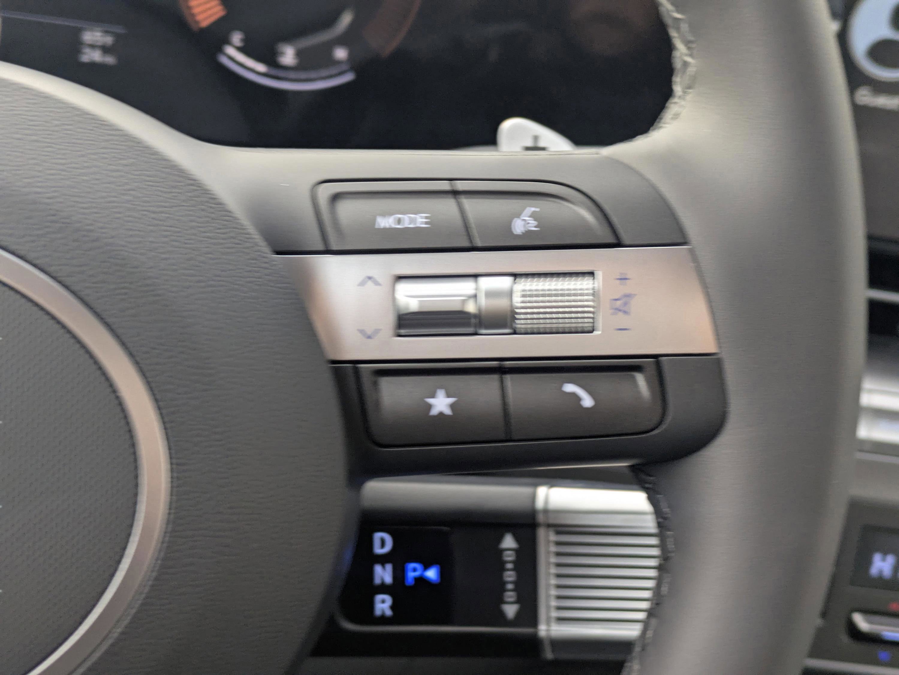 New 2026 Hyundai Kona SEL Premium image 30