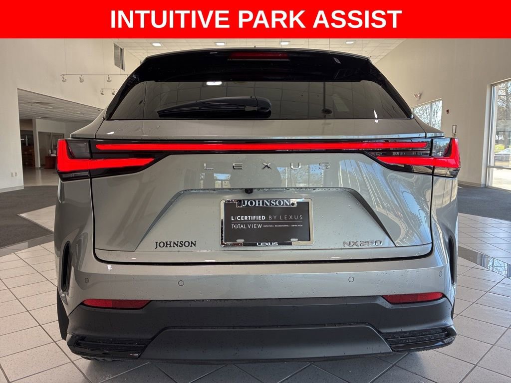 Used 2022 Lexus NX 250 FWD image 7