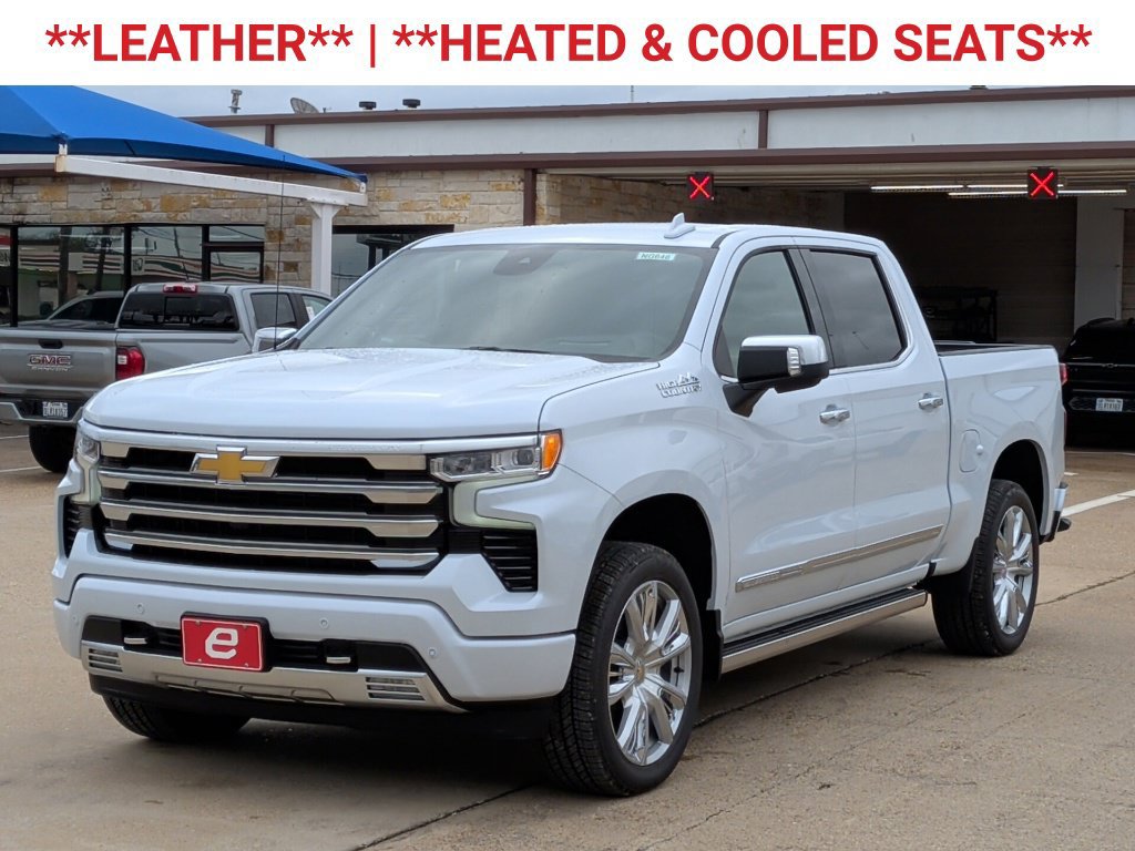 New 2026 Chevrolet Silverado 1500 High Country w/ Technology Package AWD/4WD image 3