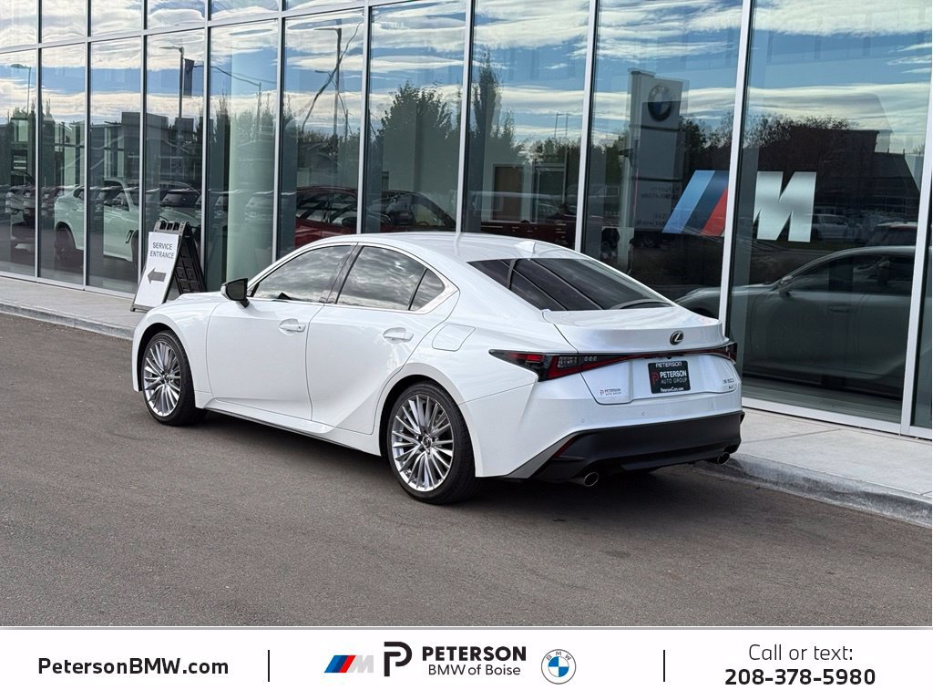 Used 2022 Lexus IS 300 AWD w/ Premium Package image 3