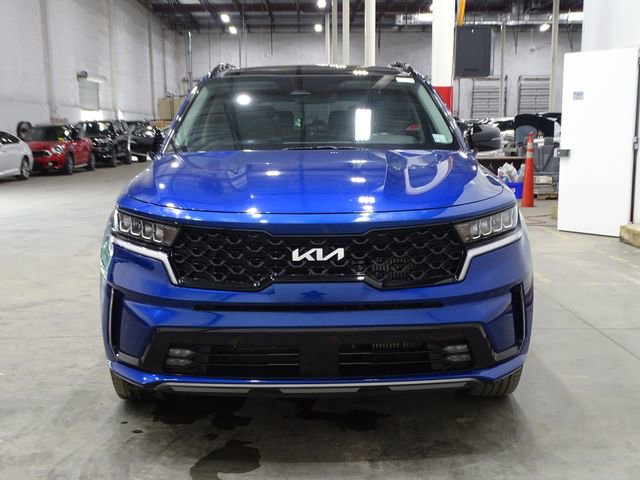 Used 2022 Kia Sorento EX w/ Panoramic Sunroof Package image 5