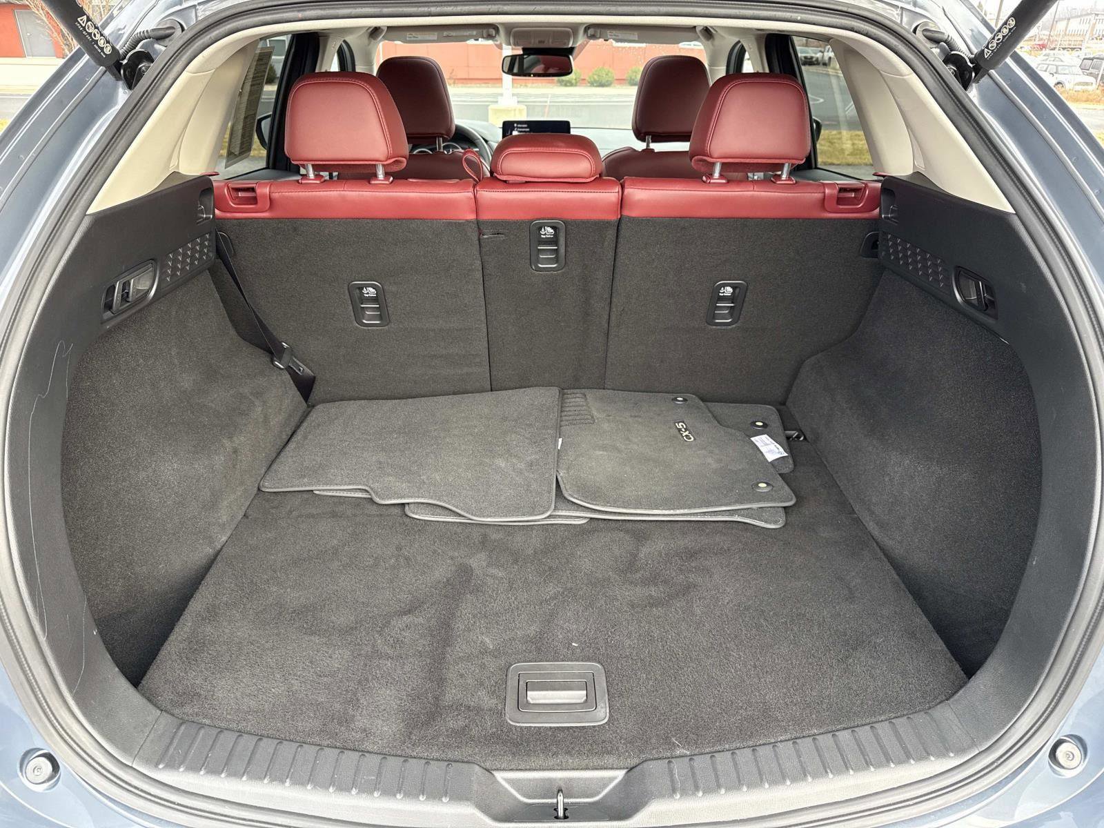 Used 2023 MAZDA CX-5 Carbon Edition image 21