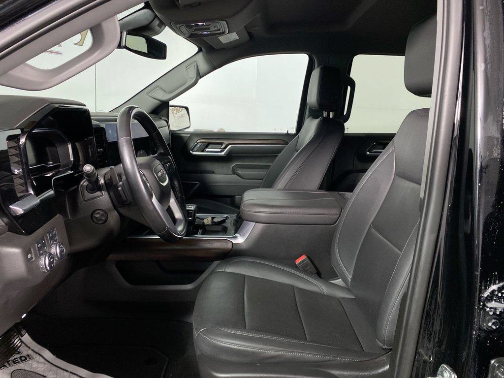 Certified 2023 GMC Sierra 1500 SLT w/ SLT Premium Plus Package AWD/4WD image 11