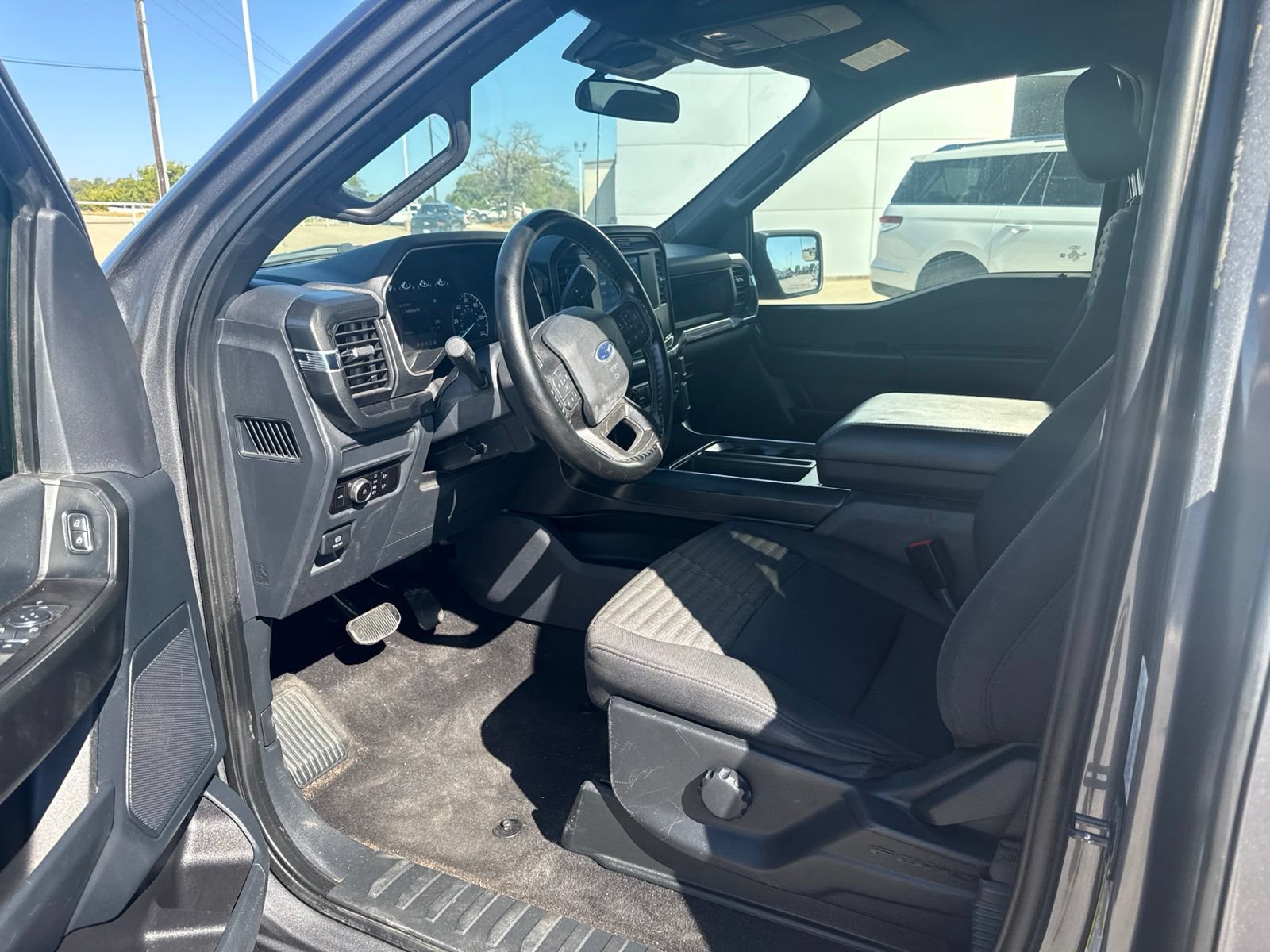 Used 2023 Ford F150 XL w/ STX Appearance Package RWD image 9
