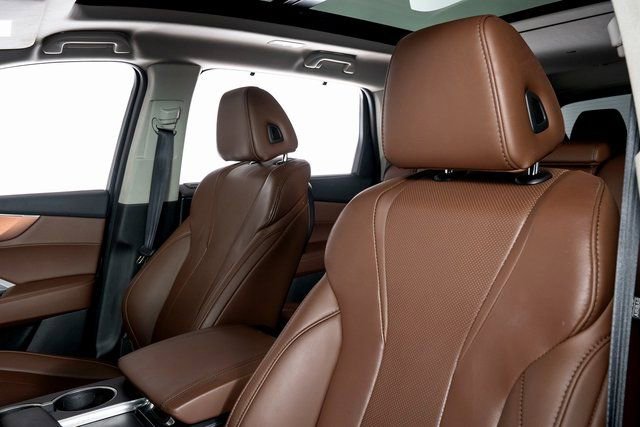 Used 2023 Acura MDX SH-AWD w/ Technology Package image 17