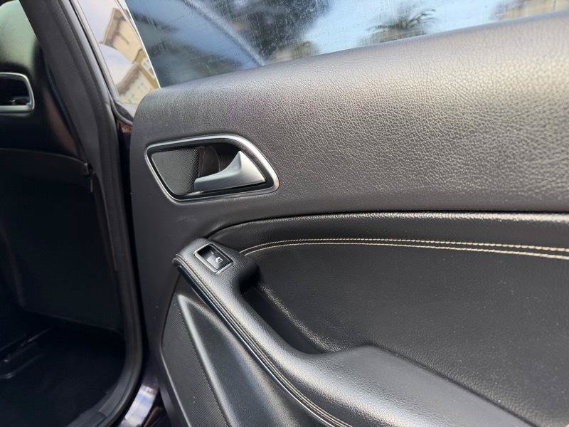 Used 2014 Mercedes-Benz CLA 250 image 53
