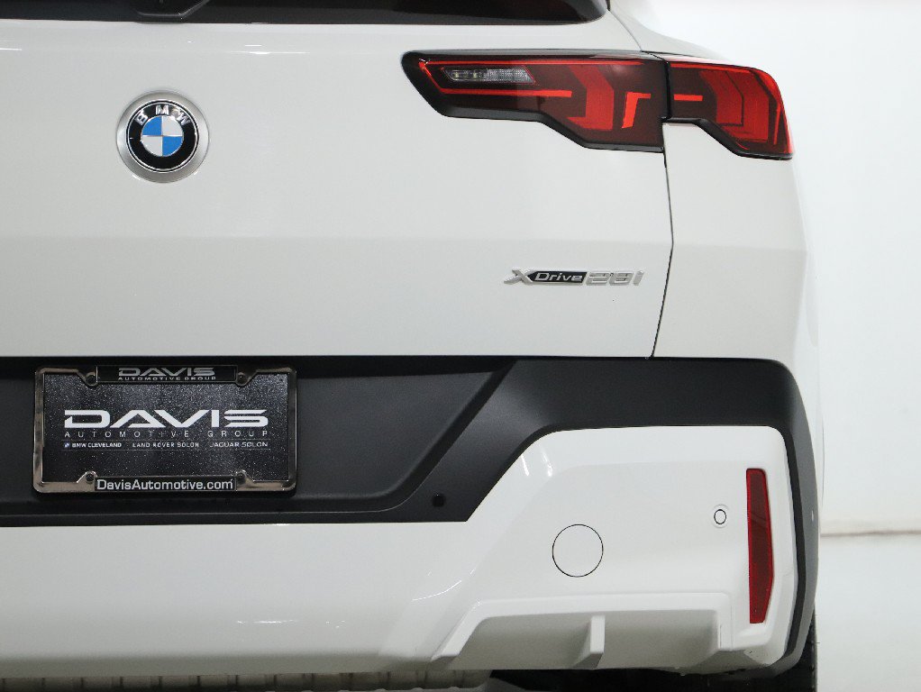 Used 2026 BMW X2 xDrive28i w/ Convenience Package AWD/4WD image 49
