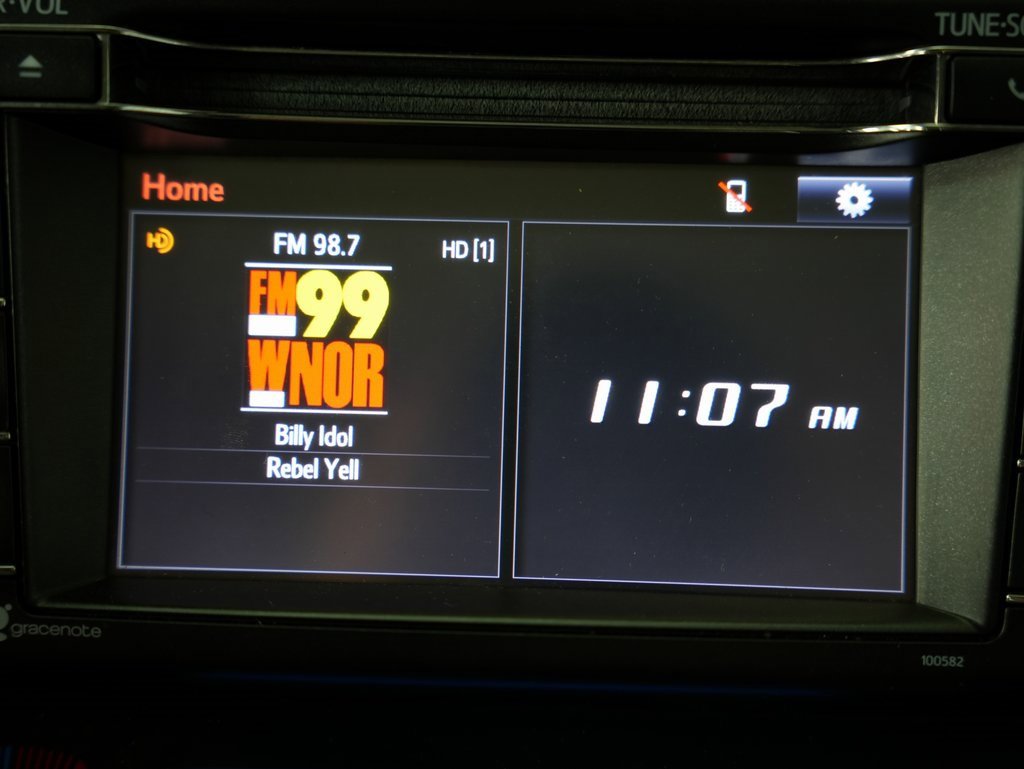 Used 2017 Toyota RAV4 XLE image 20