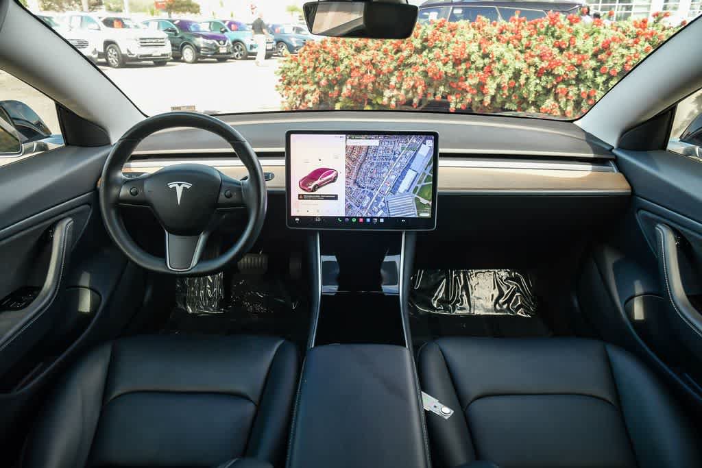 Used 2018 Tesla Model 3 Long Range RWD image 15