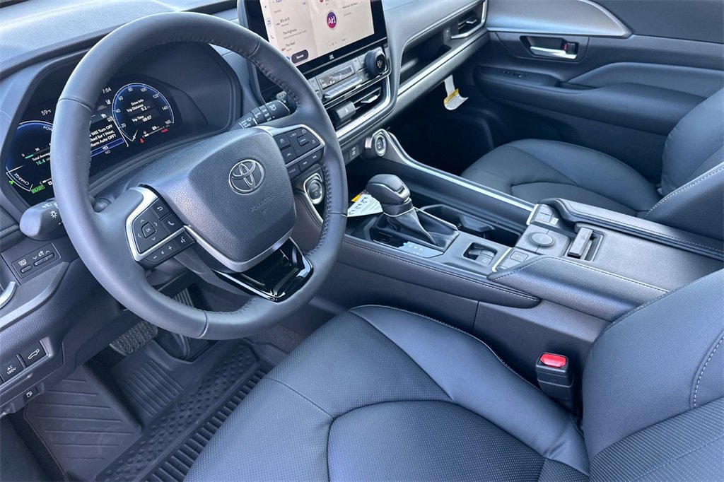 New 2026 Toyota Grand Highlander AWD Hybrid image 10