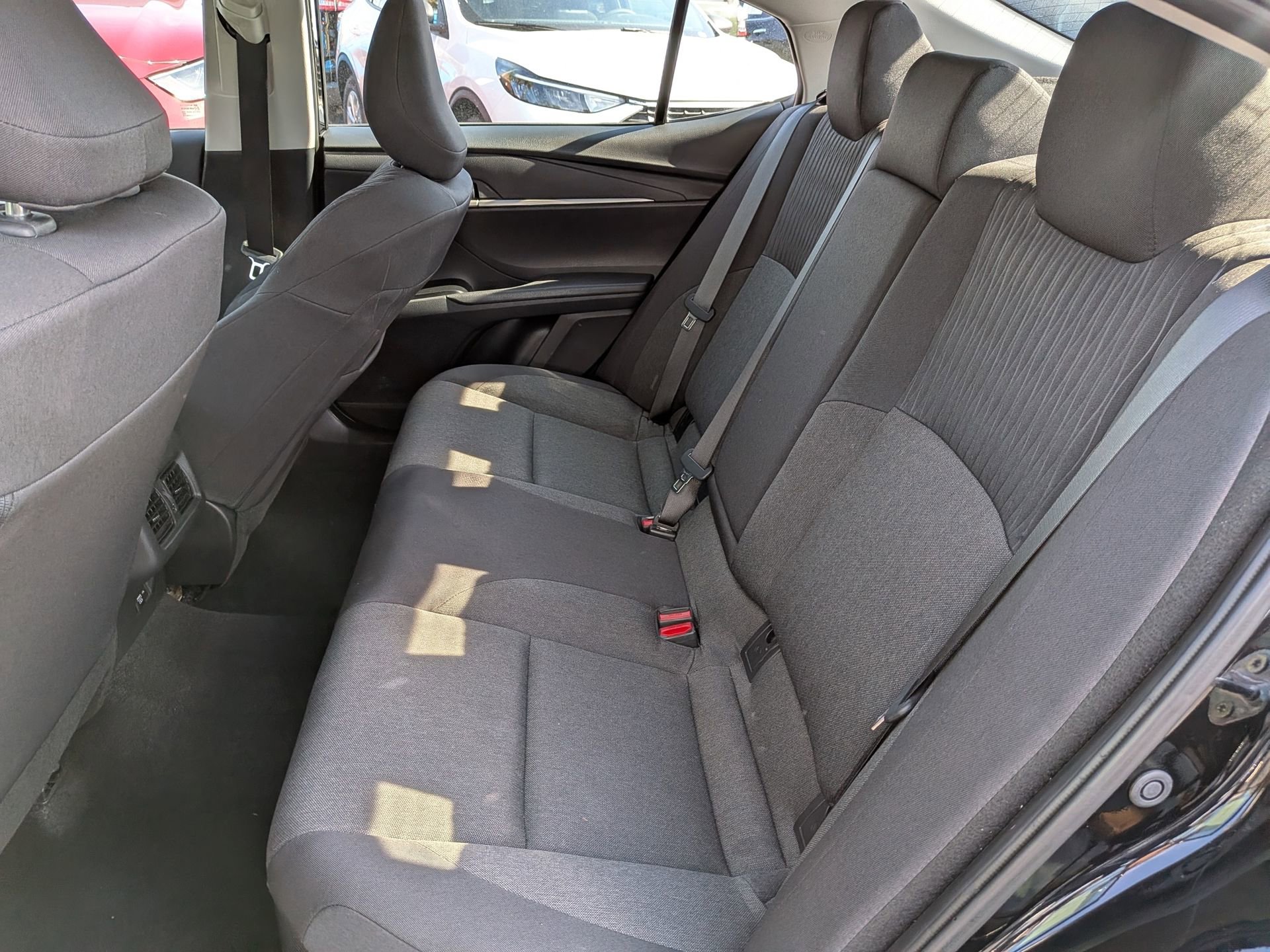 Used 2025 Toyota Camry LE image 16