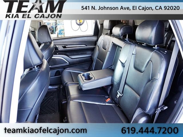Certified 2024 Kia Telluride LX image 16