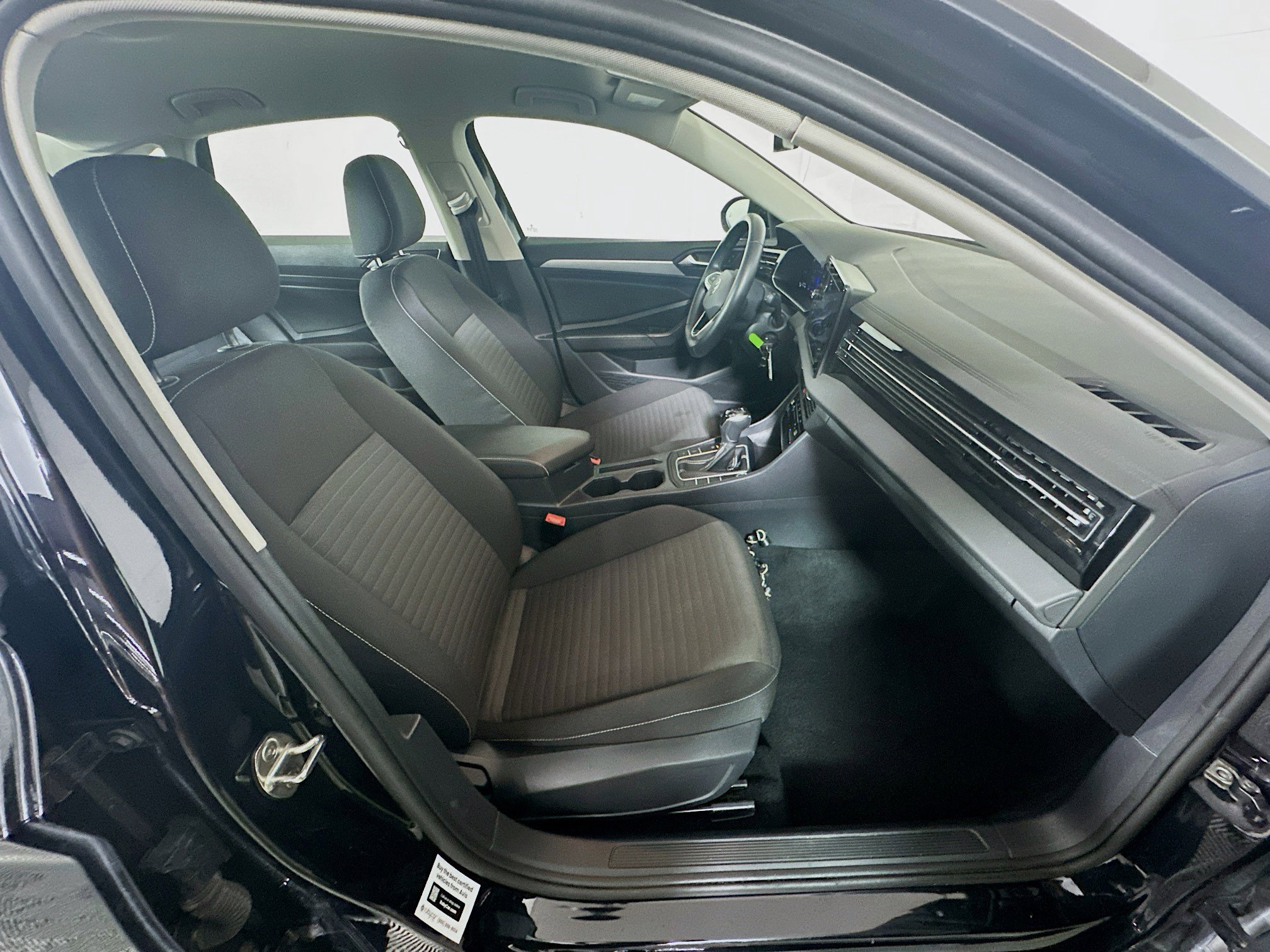 Used 2025 Volkswagen Jetta S image 30