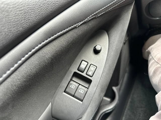 Used 2023 Nissan Z w/ Floor Mat Package (L93) RWD image 37