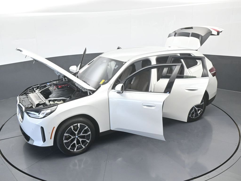 Used 2025 BMW X3 xDrive30i w/ M Sport Package AWD/4WD image 69