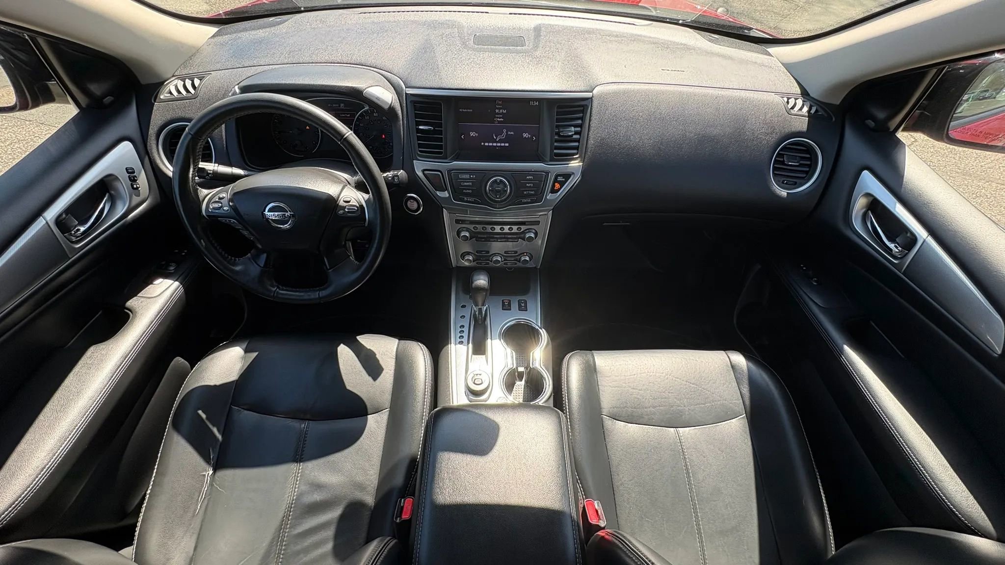 Used 2017 Nissan Pathfinder SL w/ Trailer Tow Package image 23