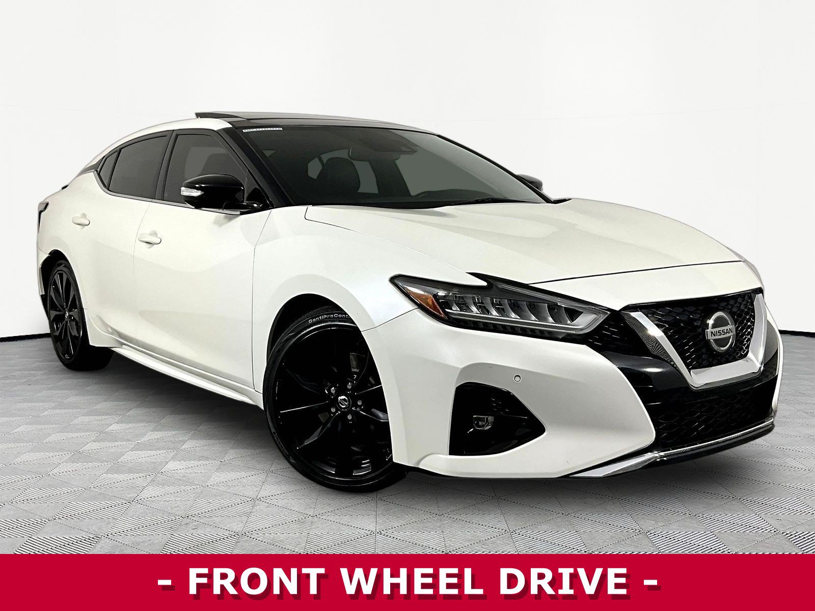 Used 2019 Nissan Maxima SR w/ Premium Package FWD image 3