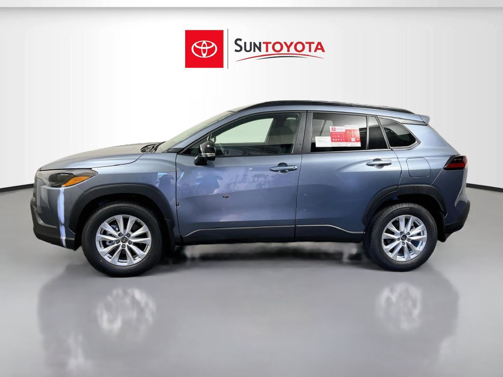 New 2026 Toyota Corolla Cross LE FWD image 7