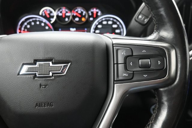 Used 2020 Chevrolet Silverado 1500 LT Trail Boss AWD/4WD image 27