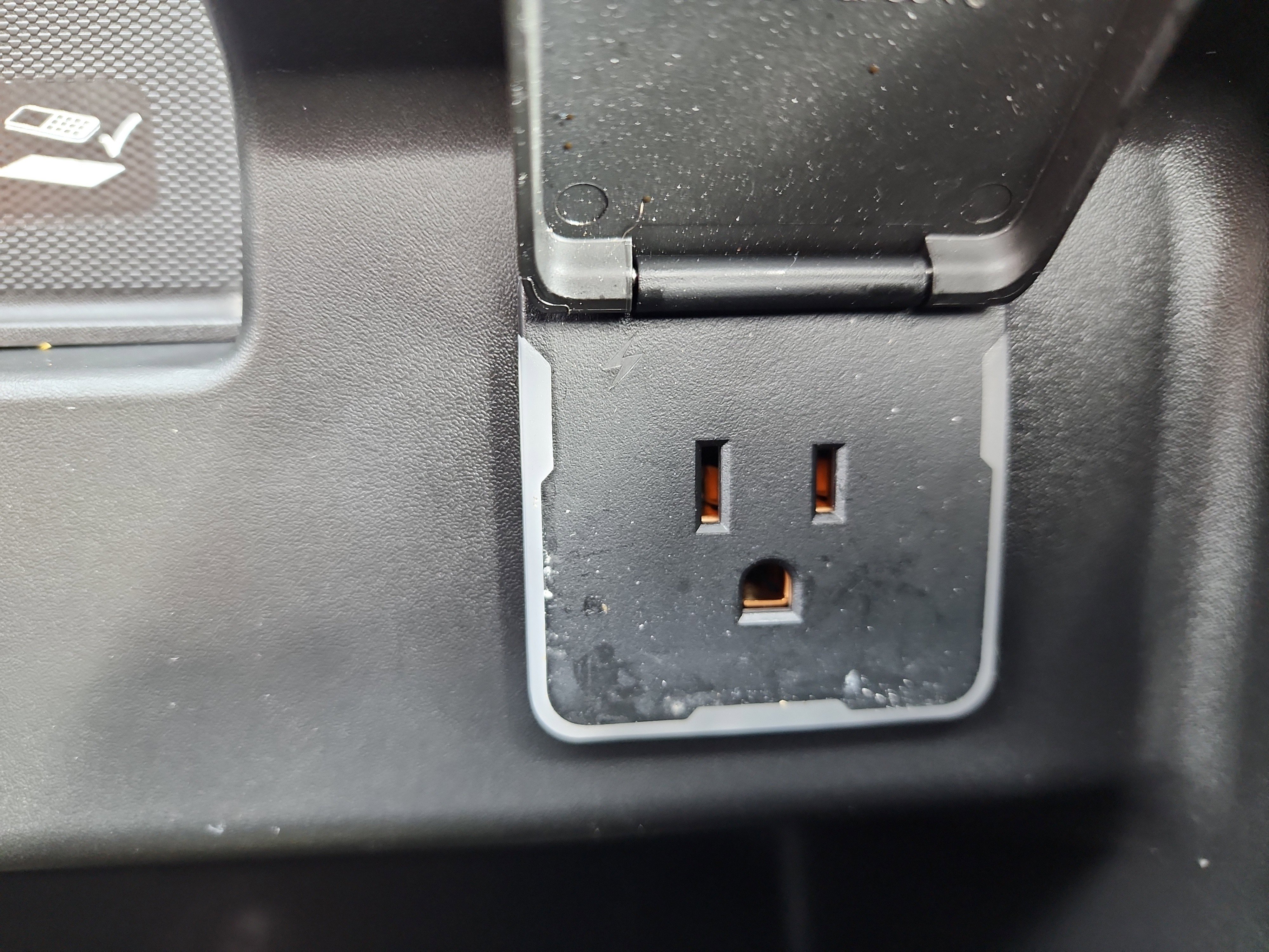 Certified 2024 GMC Sierra 2500 Denali w/ Denali Reserve Package image 22