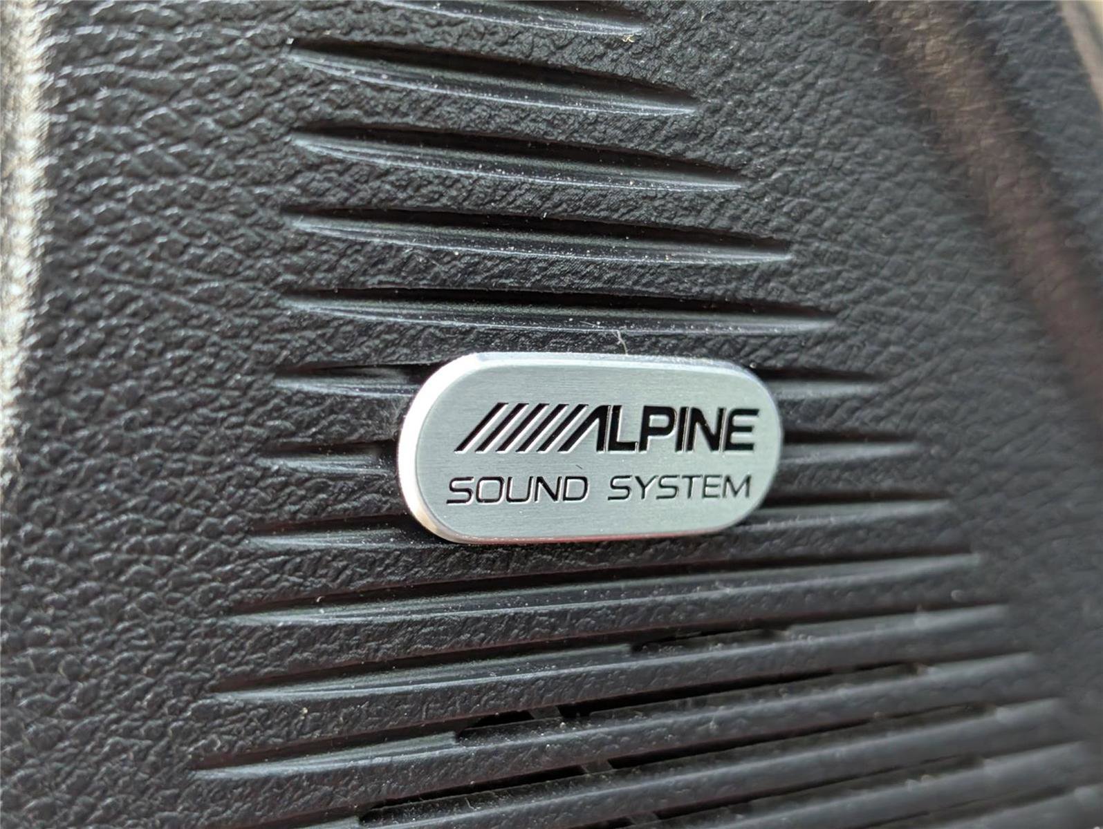 Used 2023 Dodge Challenger R/T w/ Blacktop Package image 18