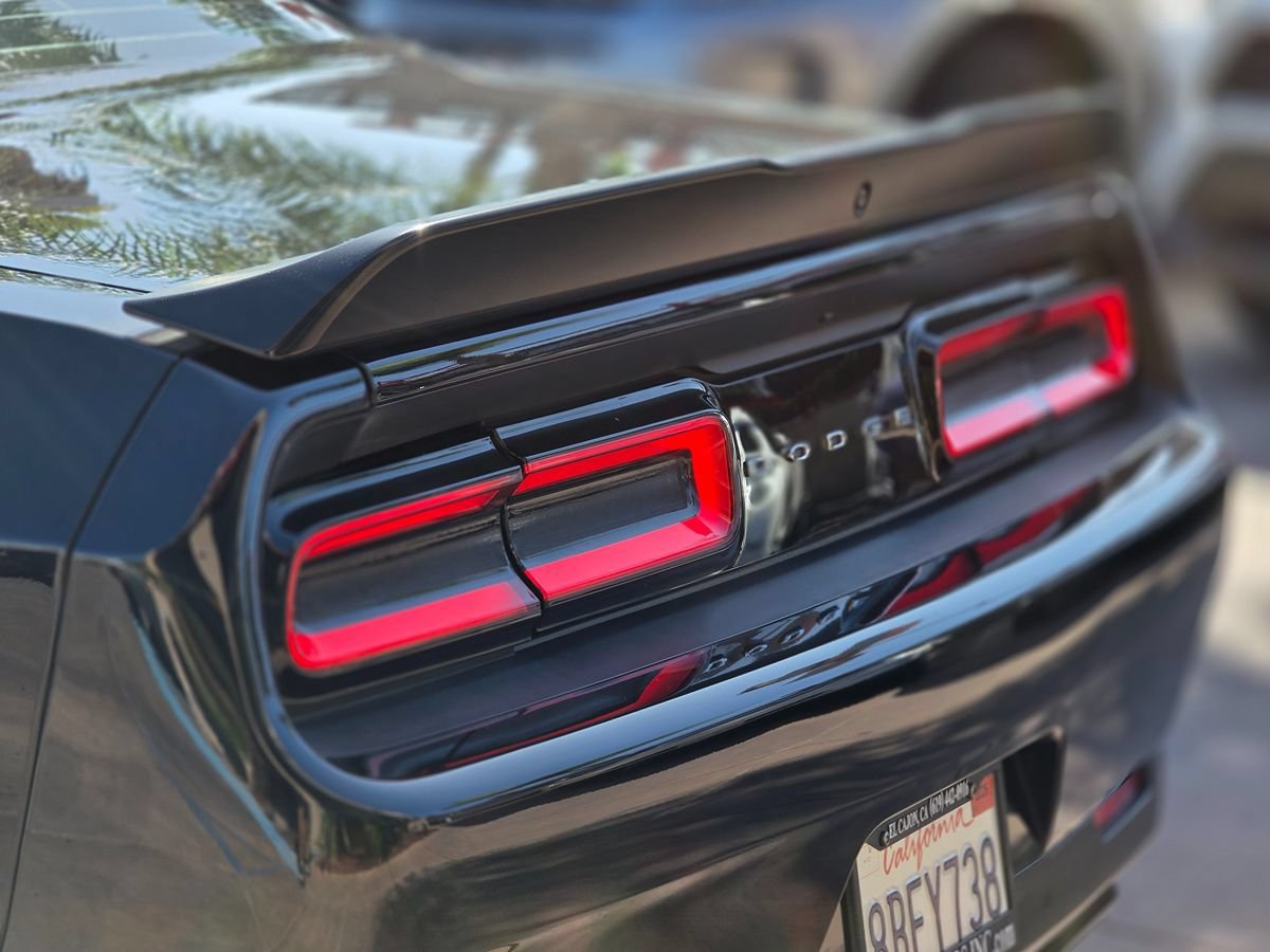 Used 2018 Dodge Challenger R/T Scat Pack RWD image 10